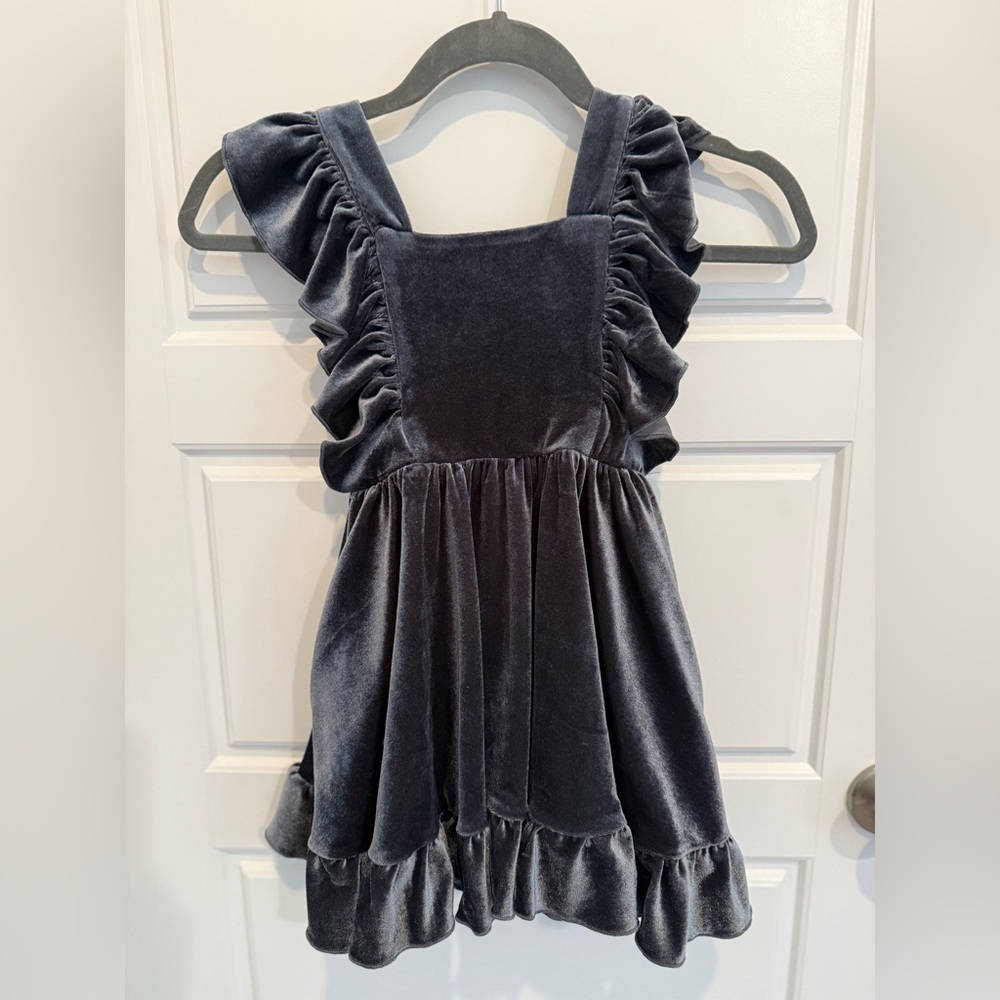 Ollie Jay Girls Velvet Dress Grey Size 6 Apron